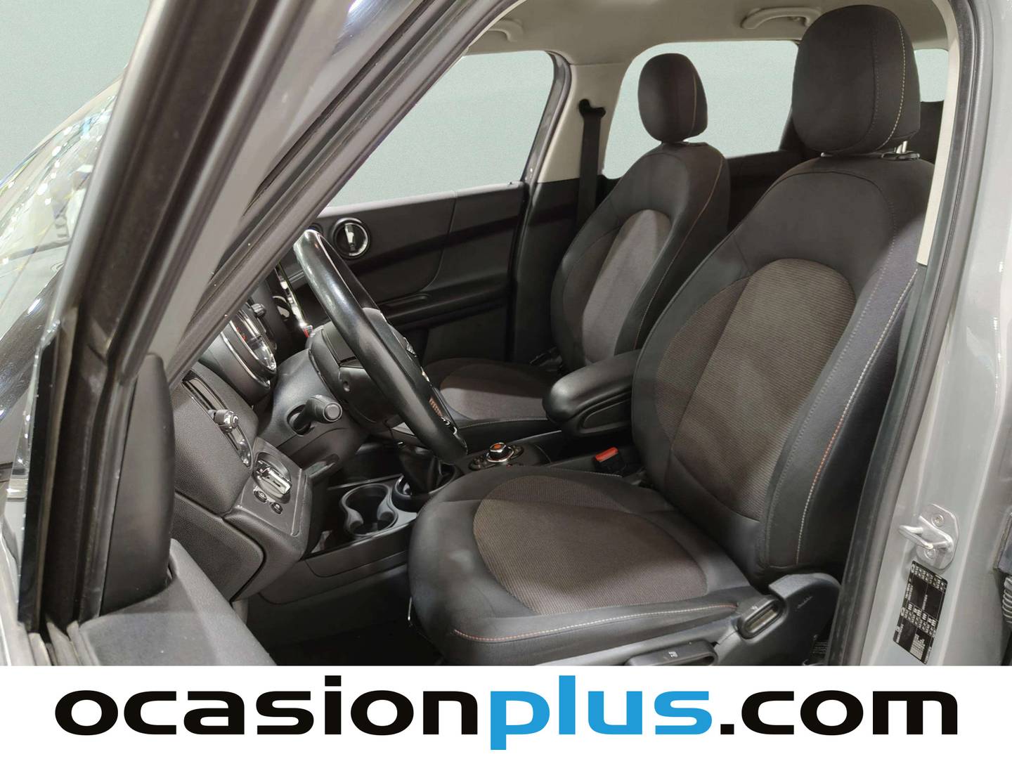 Foto asientos delanteros Mini Countryman Mini MINI Countryman Countryman Cooper (136 CV)