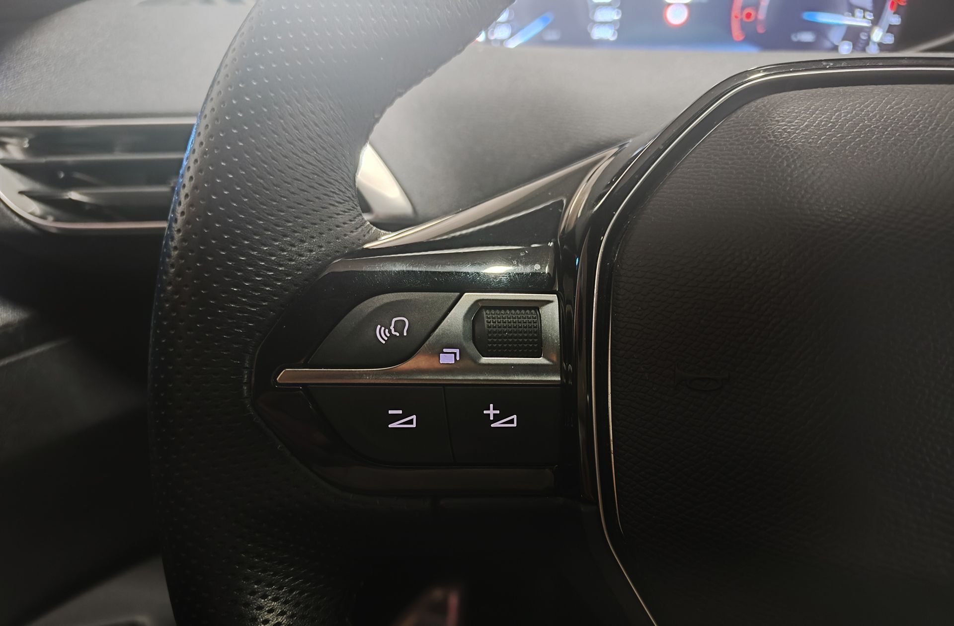 Peugeot 3008 BlueHDi 130 GT Line - foto 28