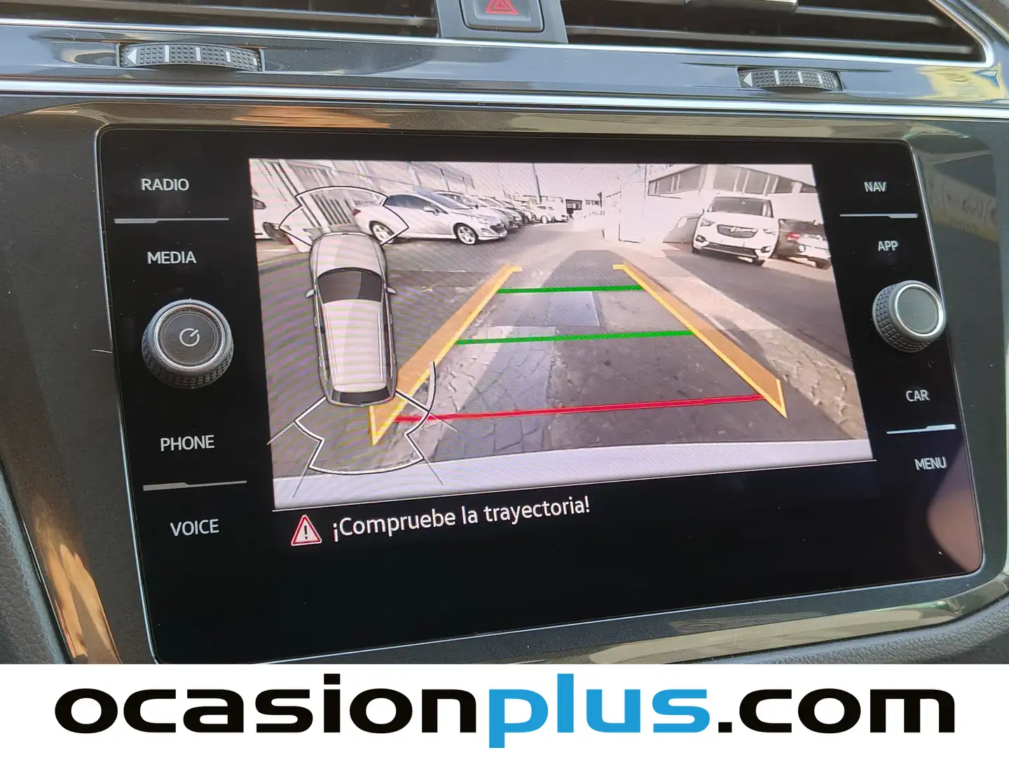 Foto Volkswagen Tiguan Volkswagen Tiguan R-Line 2.0 TDI (150 CV) DSG