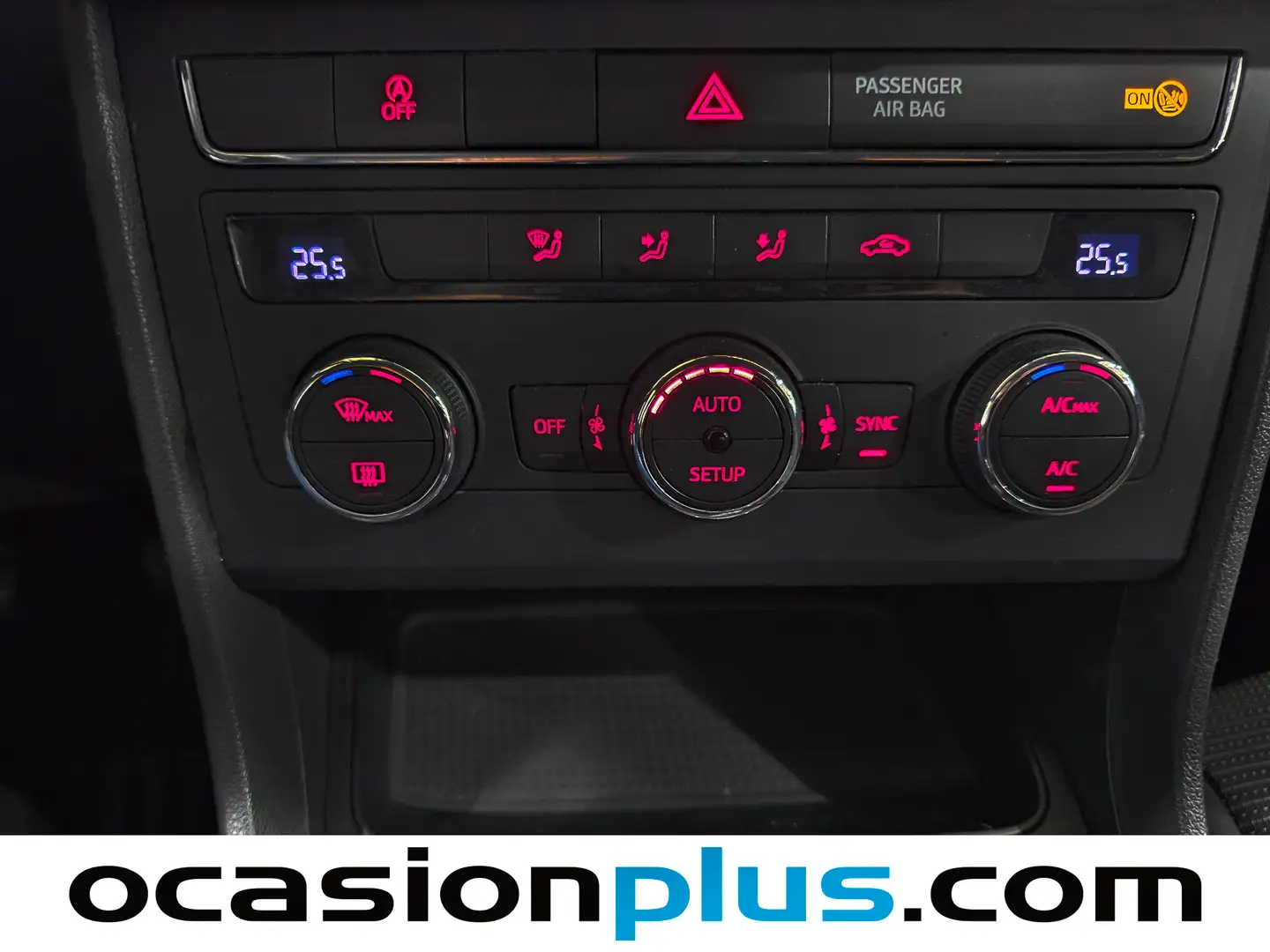 Foto Seat León SEAT León ST 1.2 TSI S&S Style (110 CV)