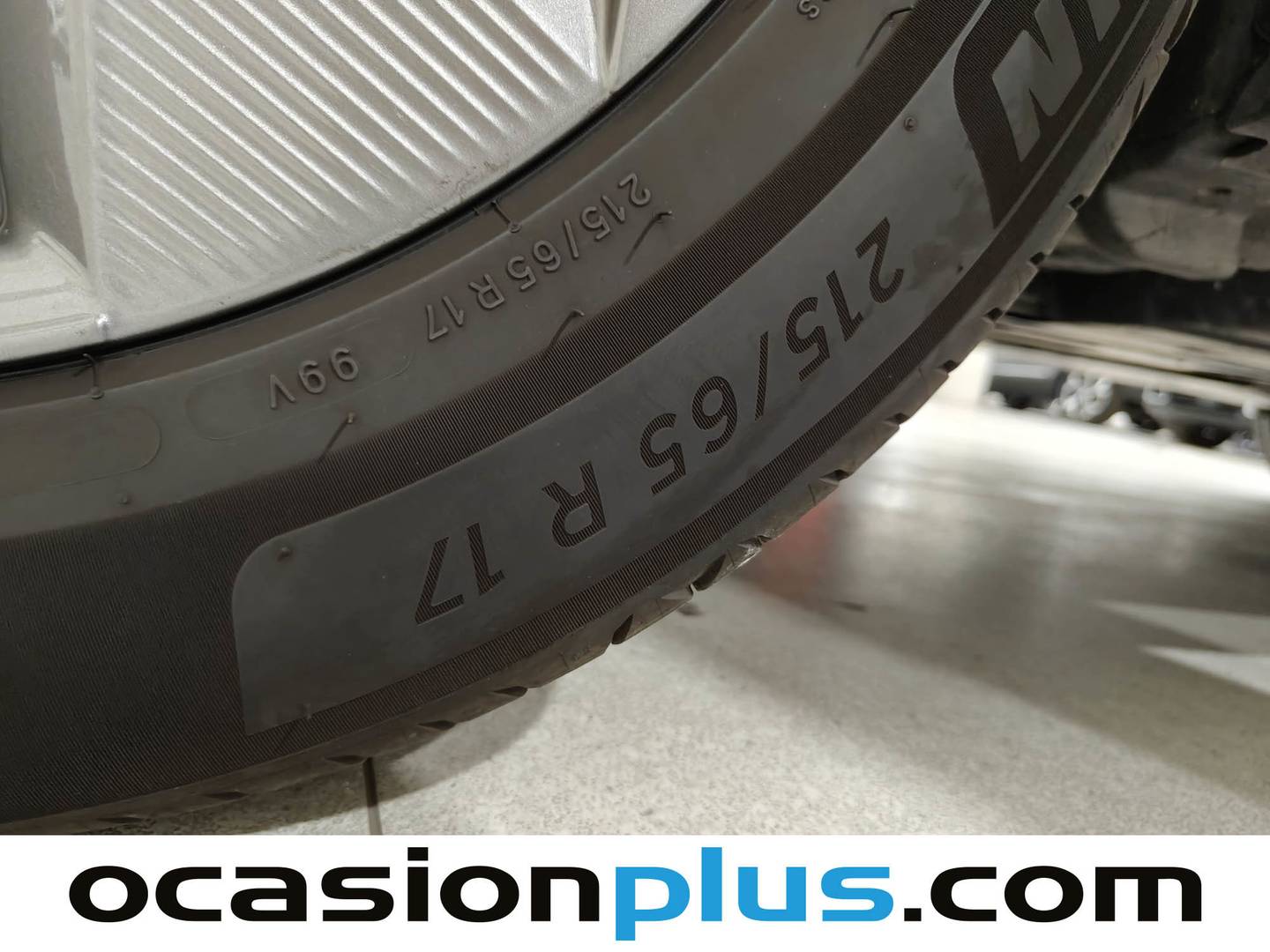Peugeot 408 Peugeot 408 Puretech 130 Allure EAT8 (130 CV) 130cv