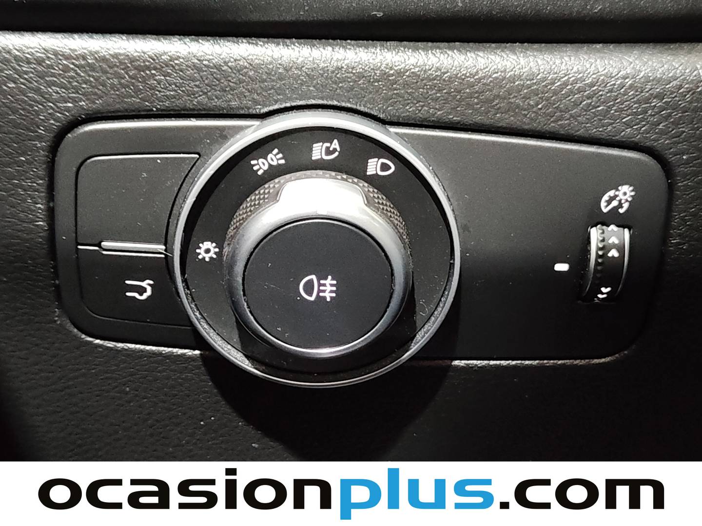 Foto Alfa Romeo Tonale Alfa Romeo Tonale 1.5 MHEV Speciale FWD Auto (130 CV)