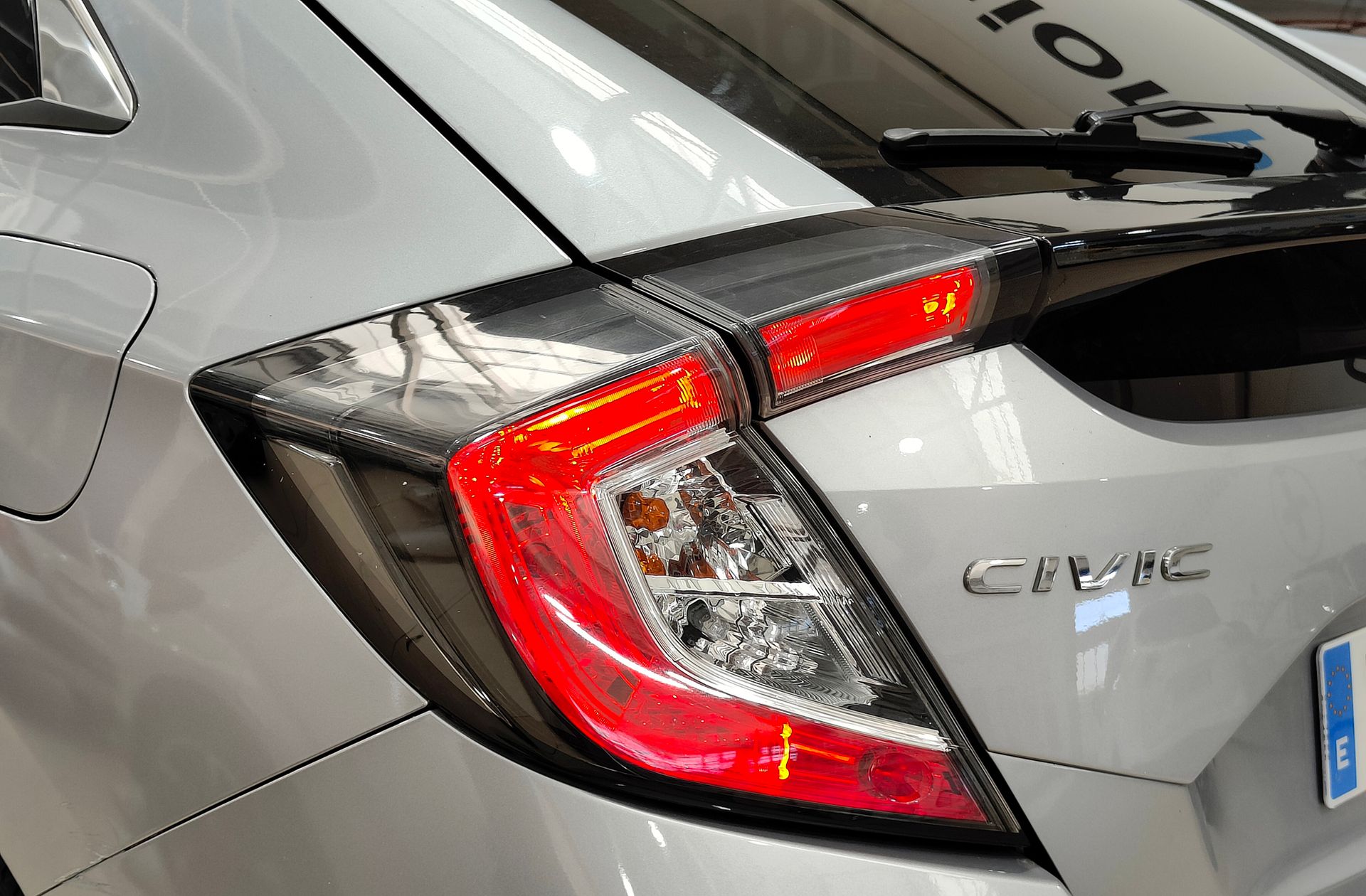 Honda Civic 1.0 I-VTEC Turbo Executive CVT - foto 16