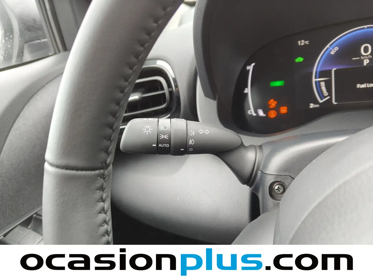 Foto Toyota Yaris Cross Toyota Yaris Cross 120H Business Plus (116 CV)