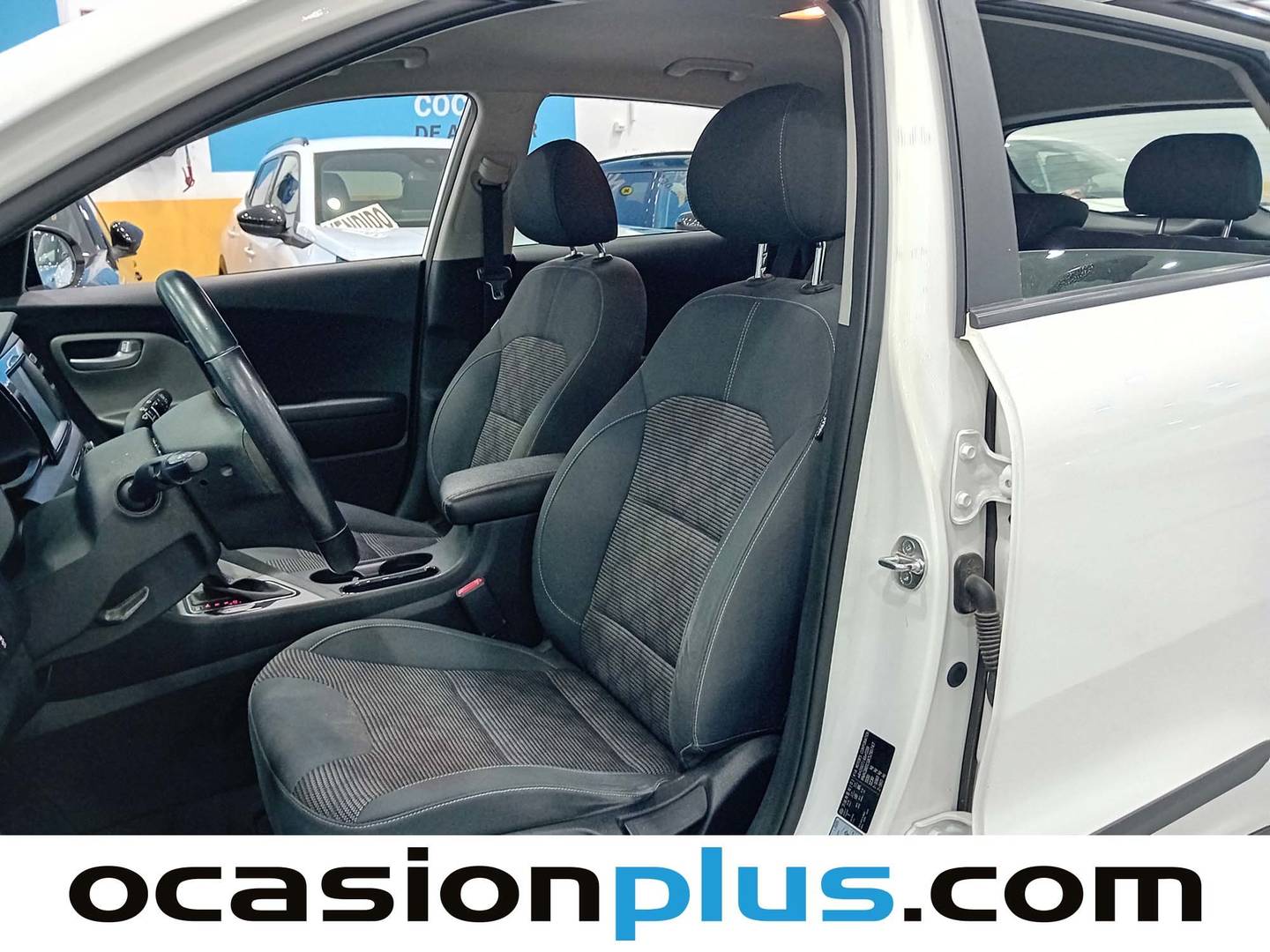 Foto KIA Niro Kia Niro 1.6 GDi HEV Híbrido Drive (141 CV)