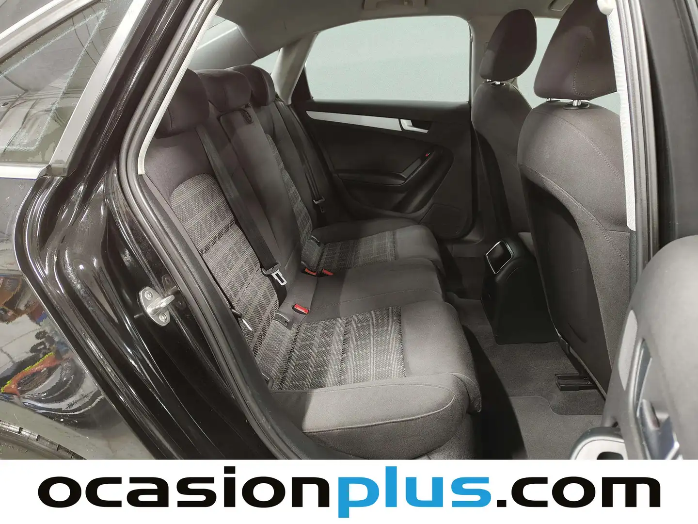 Foto Audi A4 Audi A4 S line edition 2.0 TDI (150 CV)