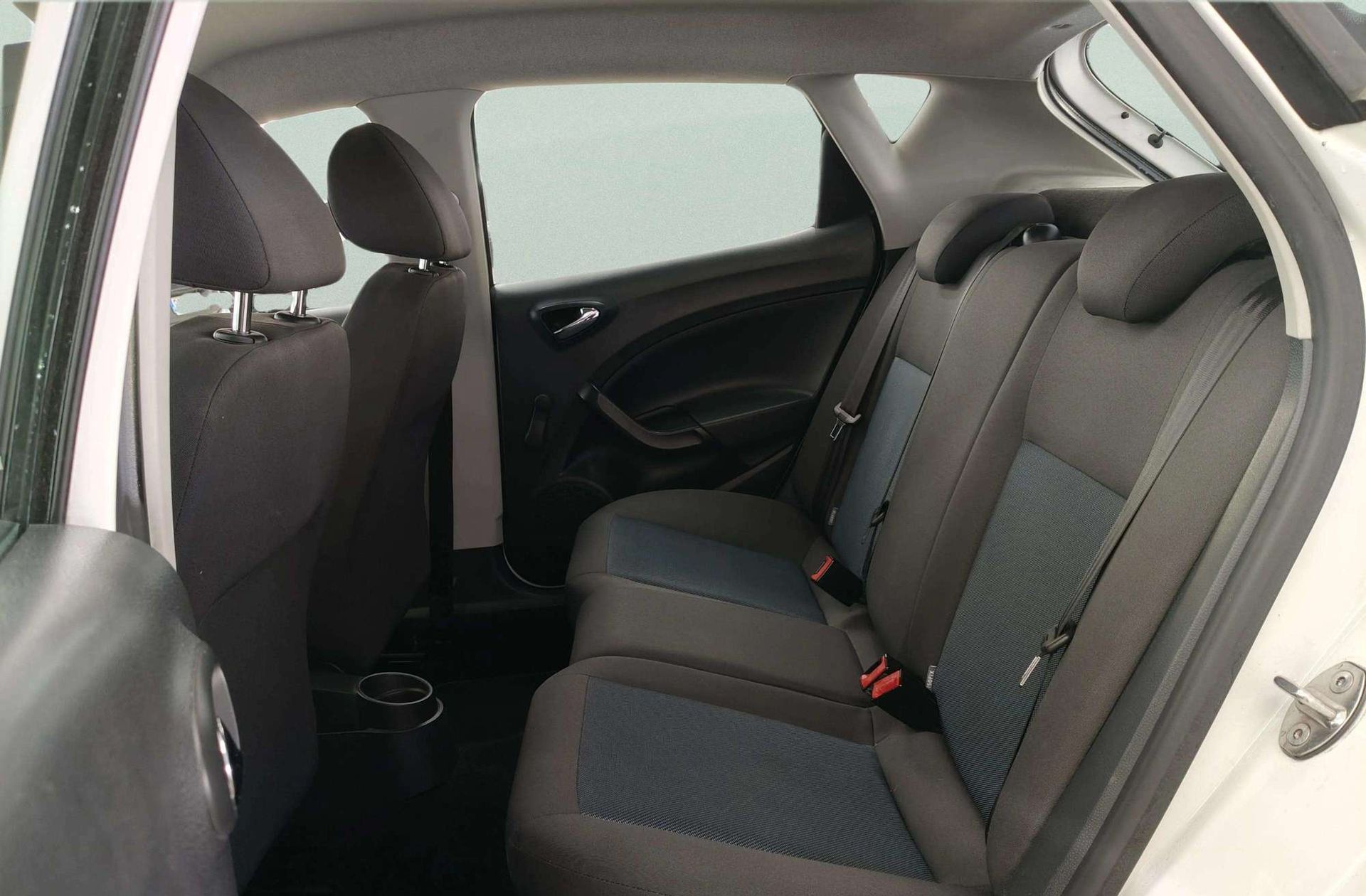 SEAT Ibiza 1.2 TSI Reference ITech 30 Aniversario - foto 10