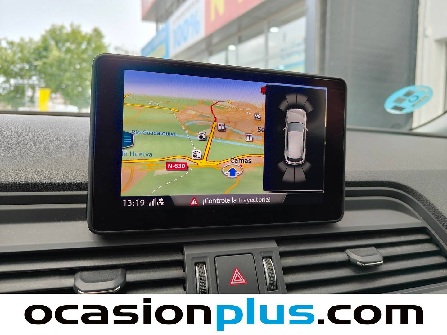 Equipamiento del Audi Q5 Audi Q5 Design 2.0 TDI (150 CV)