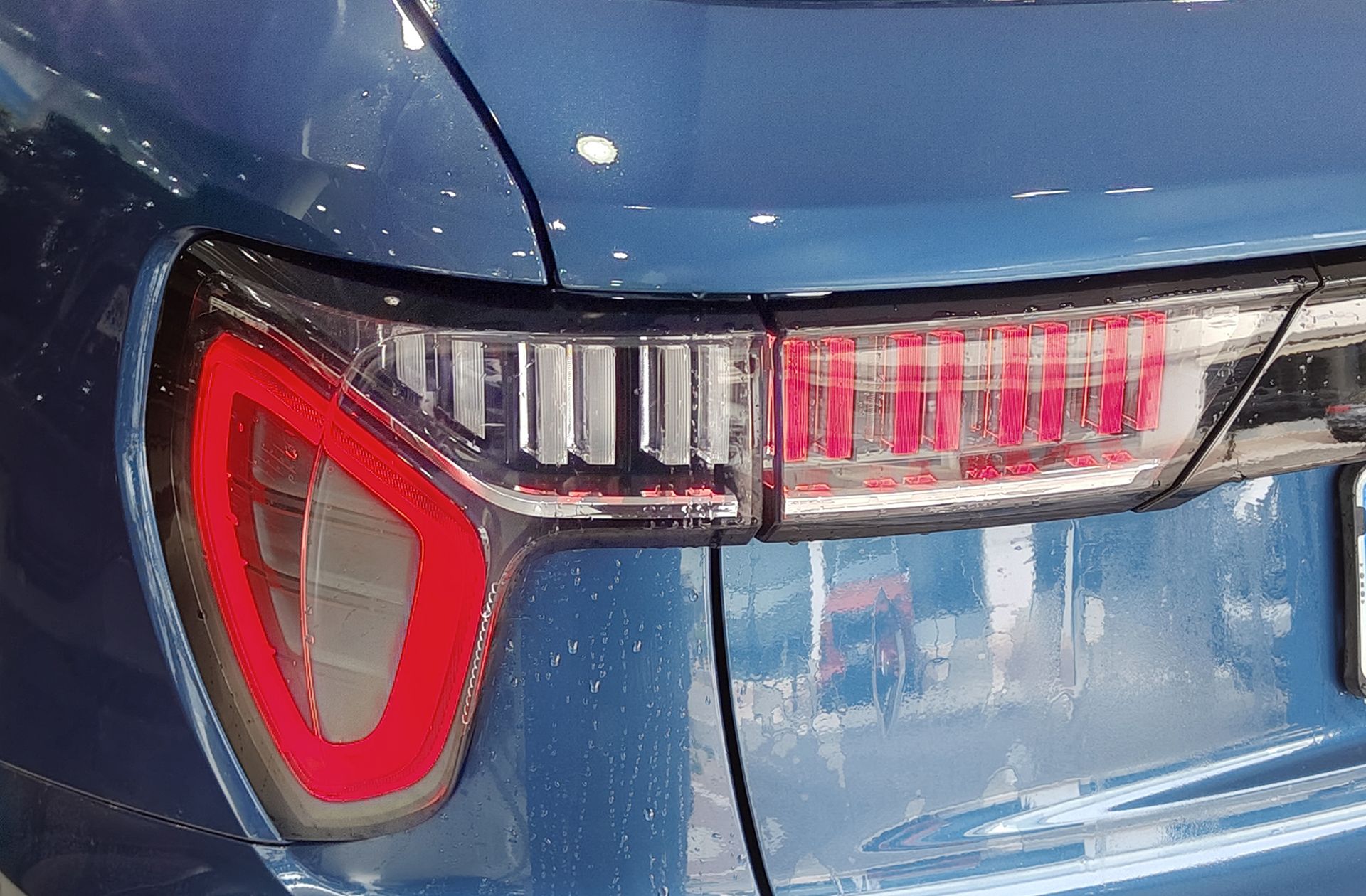 Lynk & Co 01 1.5 PHEV - foto 16