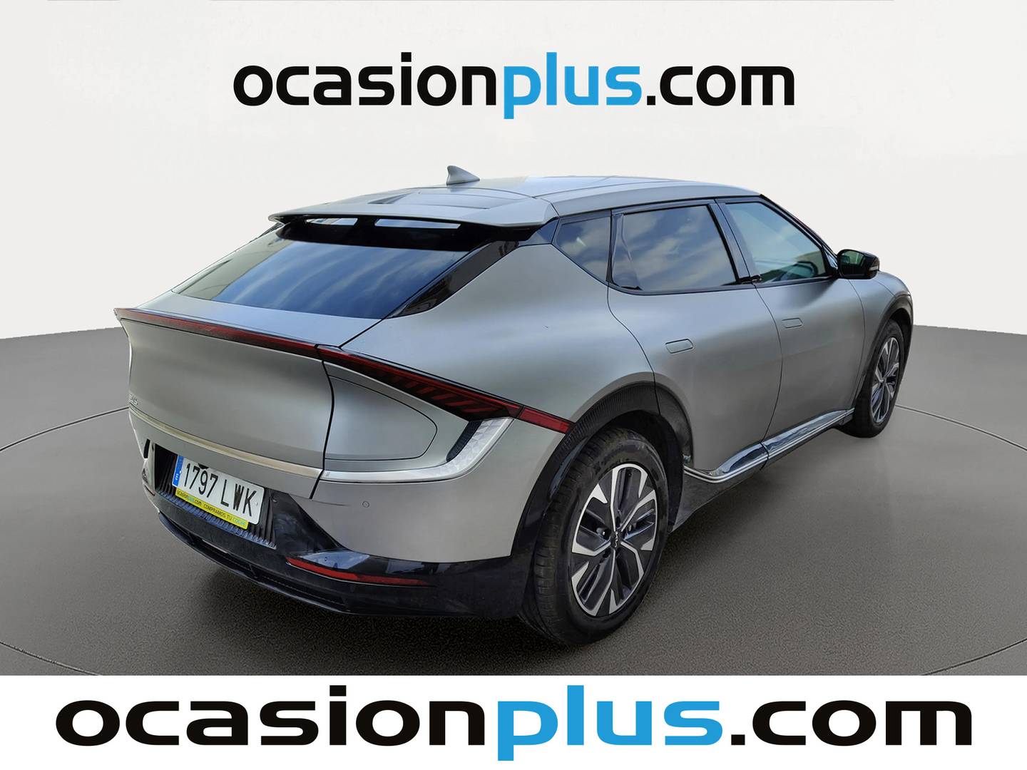 Foto trasera KIA EV6 KIA EV6 Air 77kWh (Long Range) RWD (229 CV) derecha