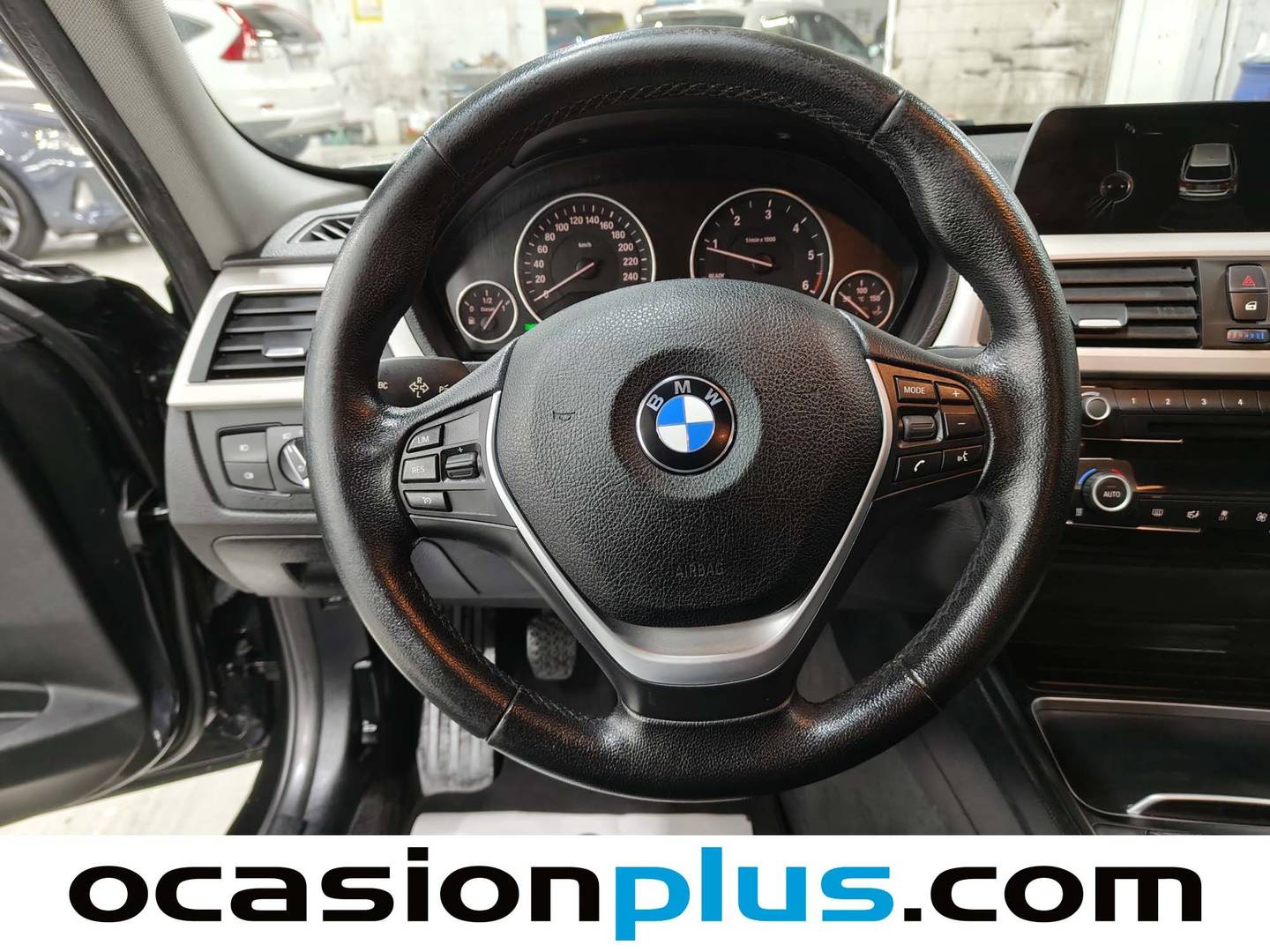 Foto BMW Serie 3 BMW Serie 3 318d Touring  (150 CV)