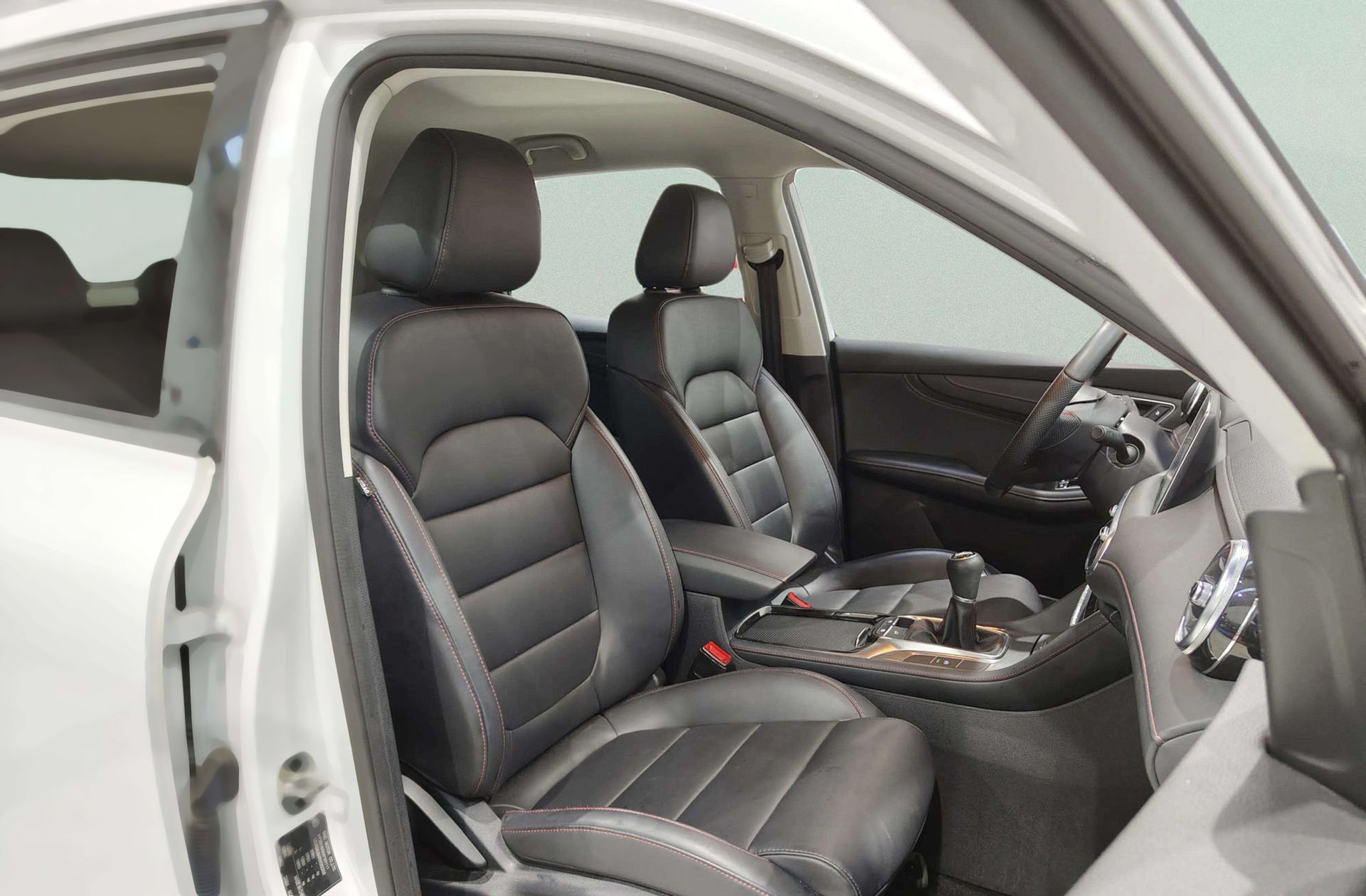 MG HS 1.5 Turbo GDI Comfort - foto 21