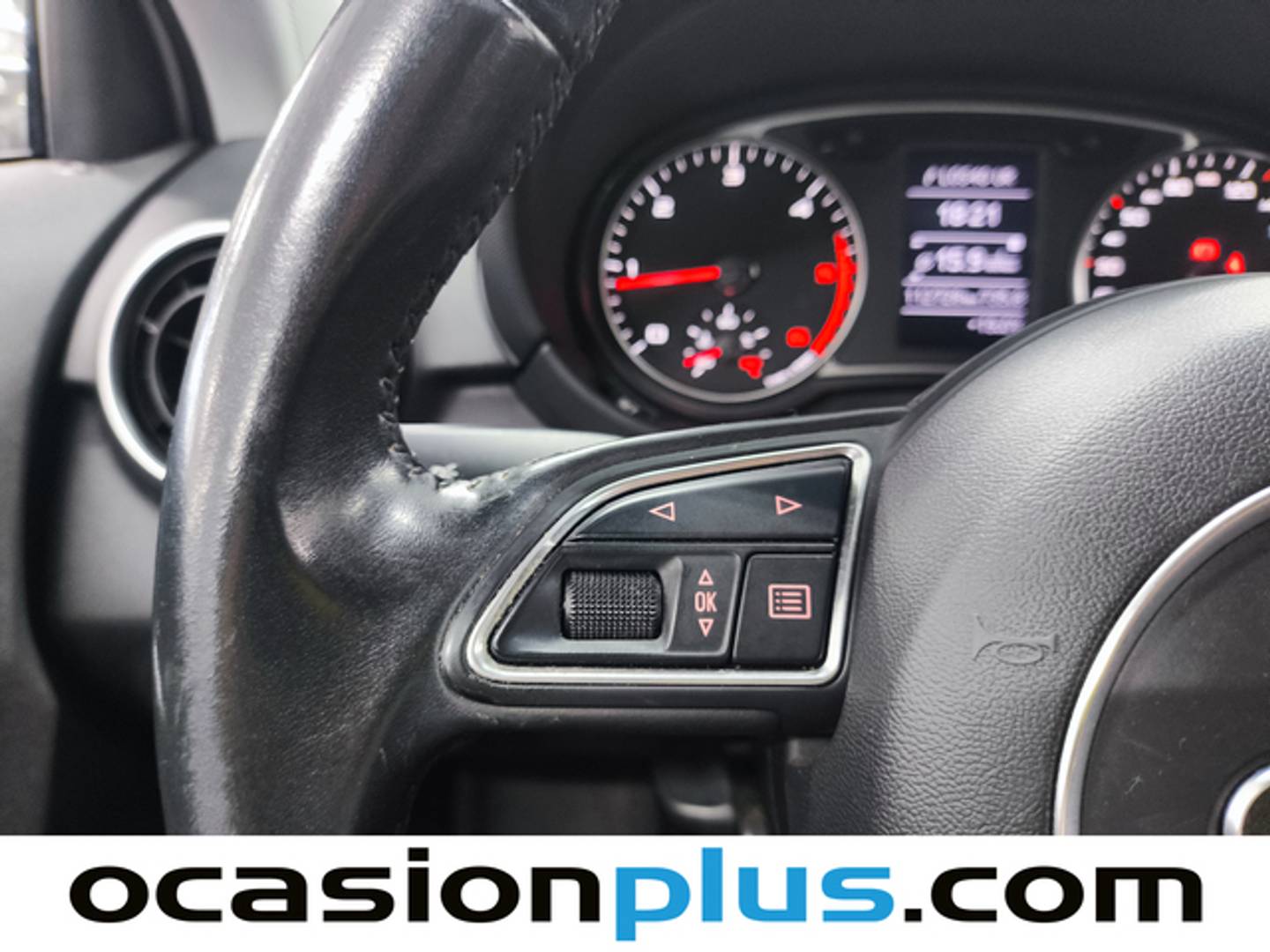 Audi A1 Audi A1 Attracted 1.6 TDI (90 CV) de segunda mano