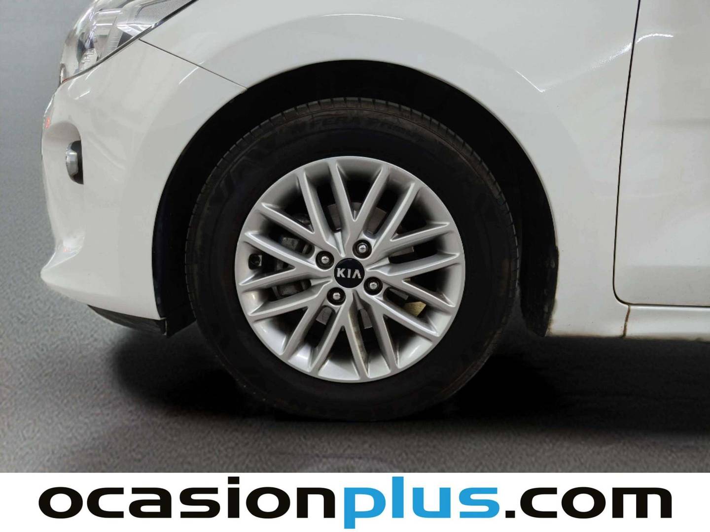 KIA Rio KIA Rio 1.2 CVVT Drive (84 CV) seminuevo