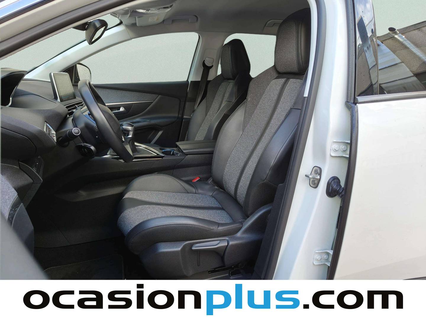 Foto Peugeot 3008 Peugeot 3008 BlueHDI 130 S&S Allure (130 CV)