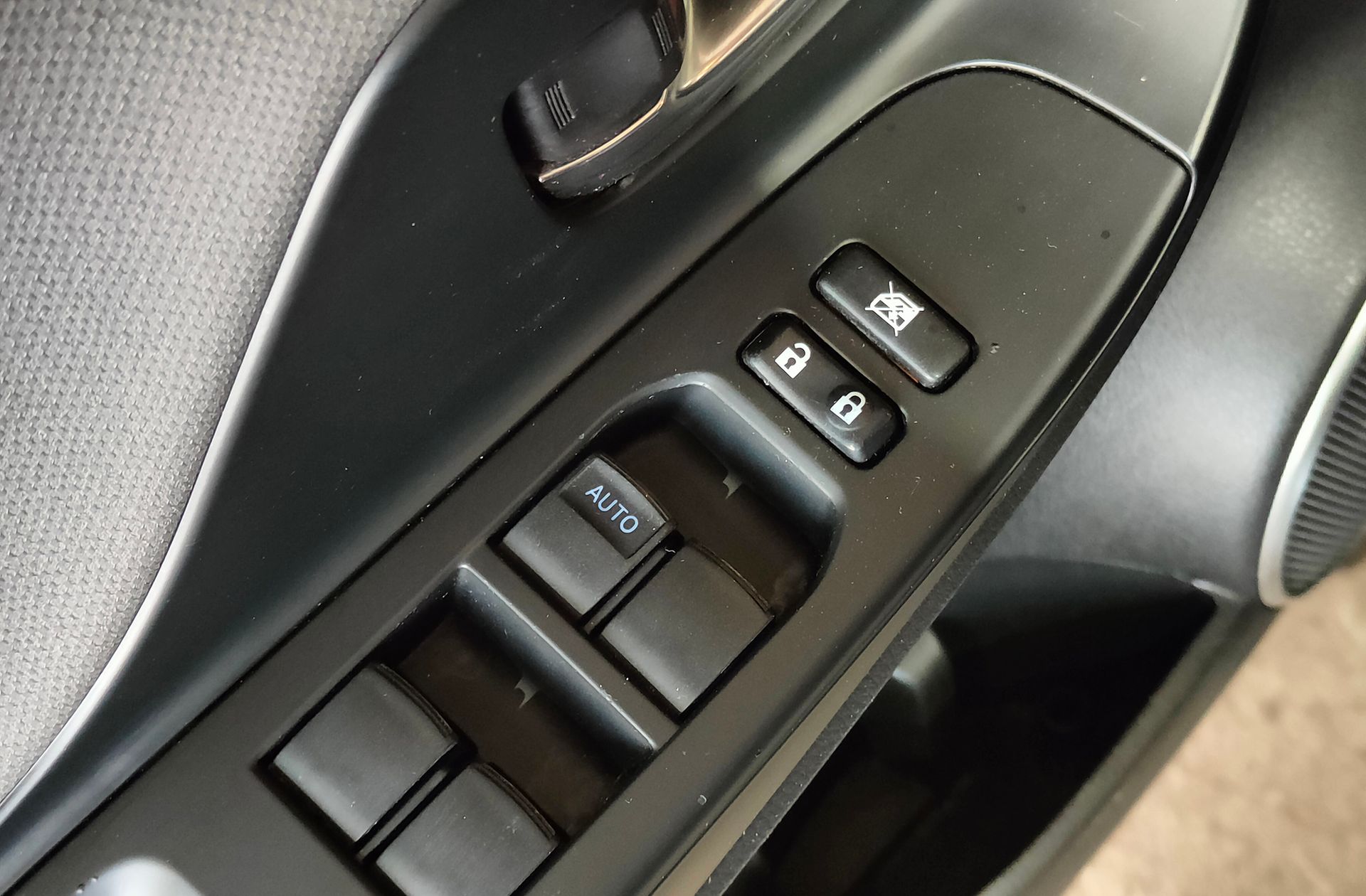 Toyota Yaris 1.5 Hybrid Advance - foto 34