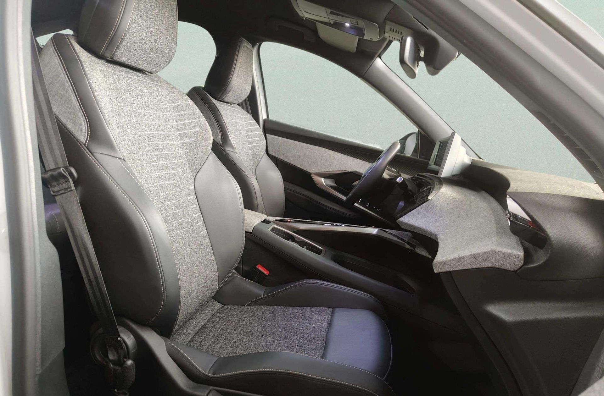 Peugeot 3008 145 Allure eDCS6 - foto 20
