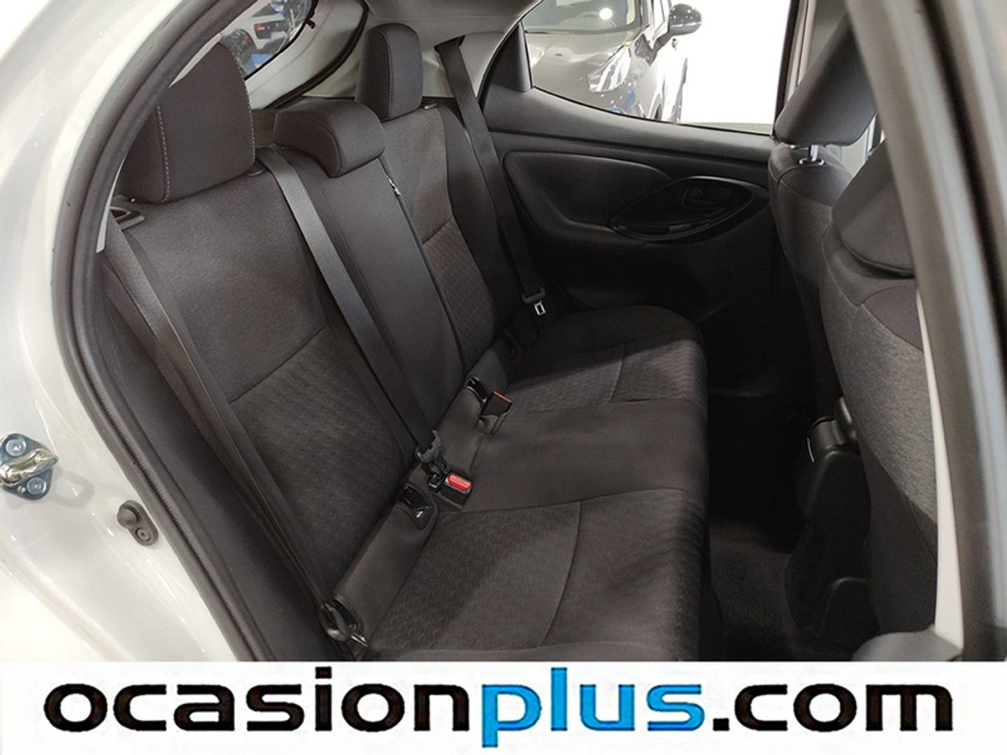 Toyota Yaris Toyota Yaris 1.5 120H Business Plus (116 CV) al mejor precio