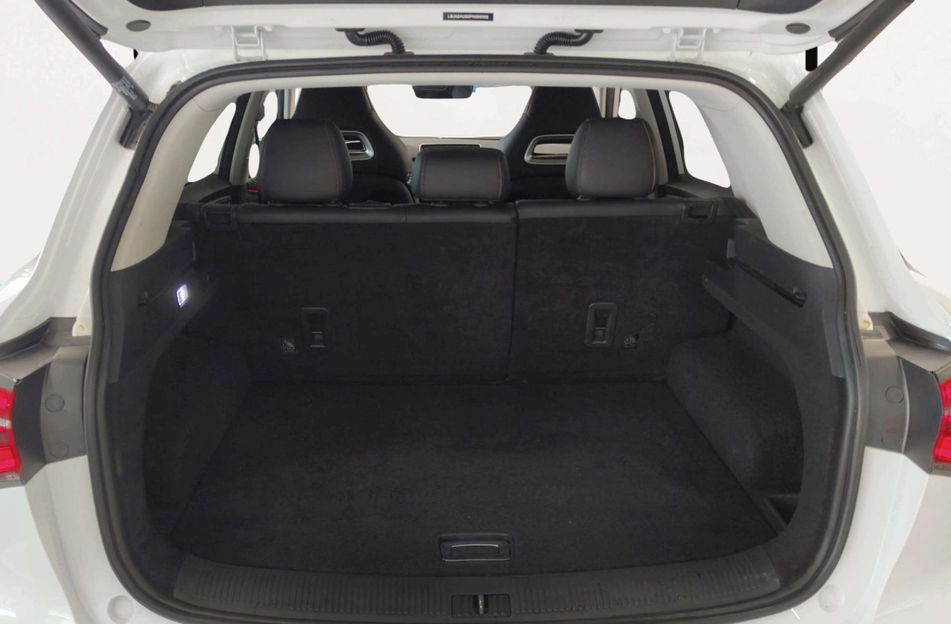 MG HS 1.5 Turbo GDI Luxury DCT - foto 16