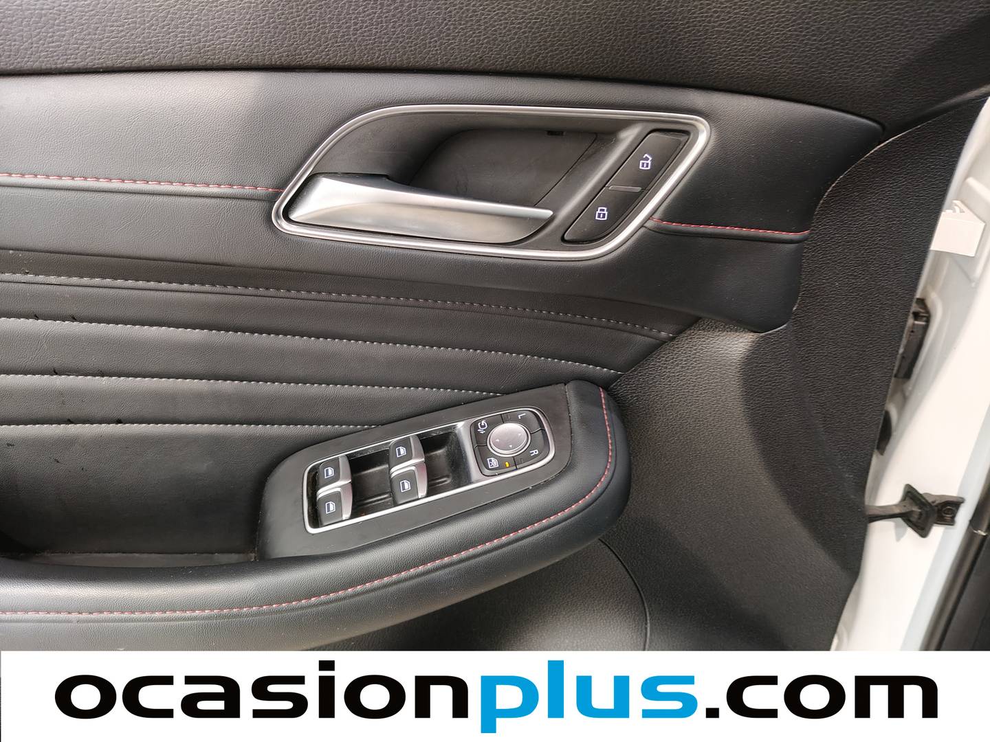 Foto MG HS MG HS 1.5 Turbo GDI Luxury (162 CV)