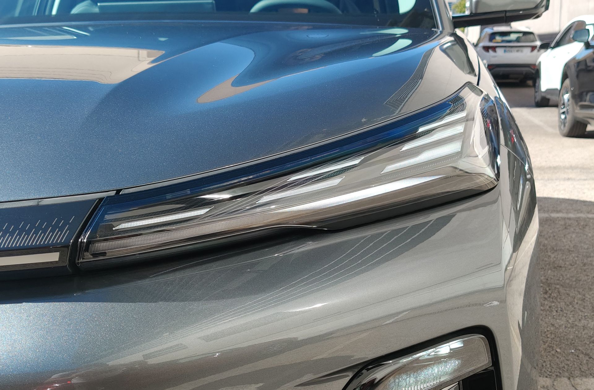 Geely Starray EM-i 1.5 PHEV Pro - foto 14