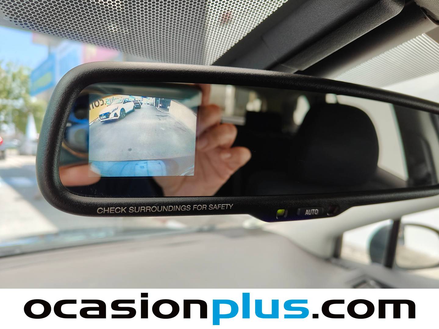 Extras y acabados del Toyota Avensis Toyota Avensis 2.2 D-4D Cross Sport Advance (150 CV)