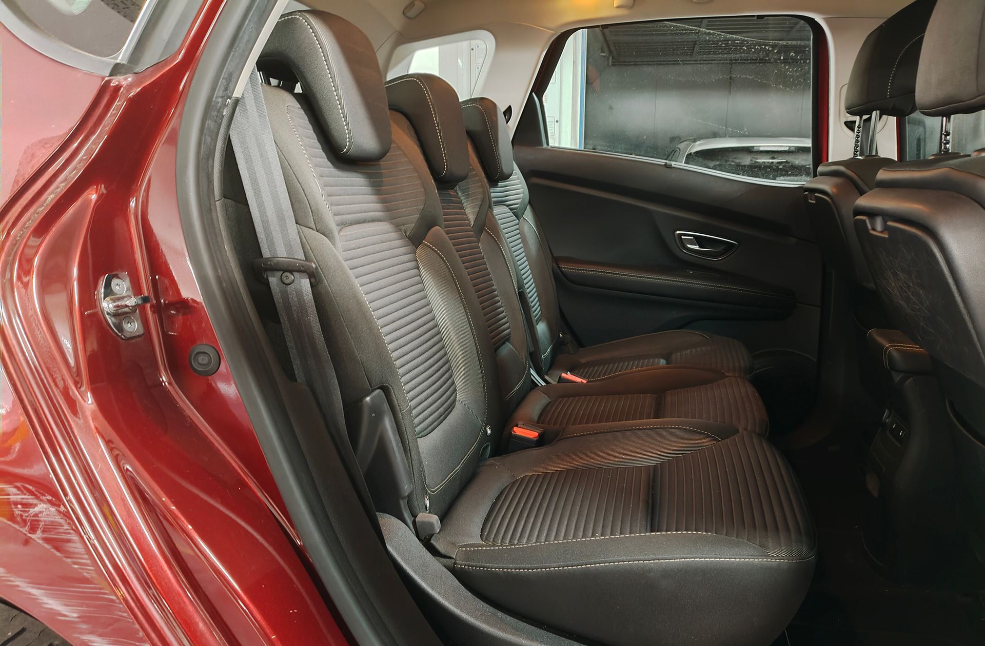 Renault Scénic dCi 110 Energy Intens EDC - foto 16