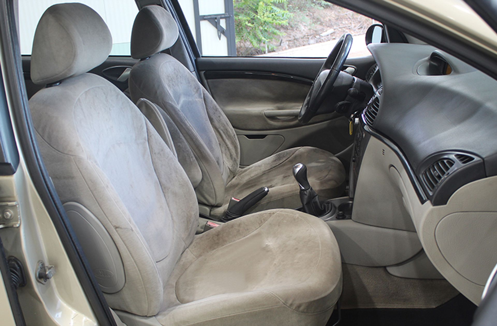 Citroën C5 1.6 HDi SX - foto 18