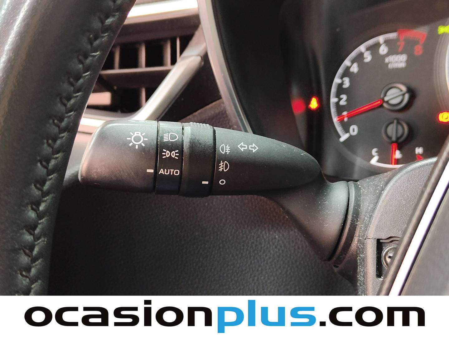 Extras del Toyota Corolla Toyota Corolla 1.5 125 Active Plus Sedan  (125 Cv)