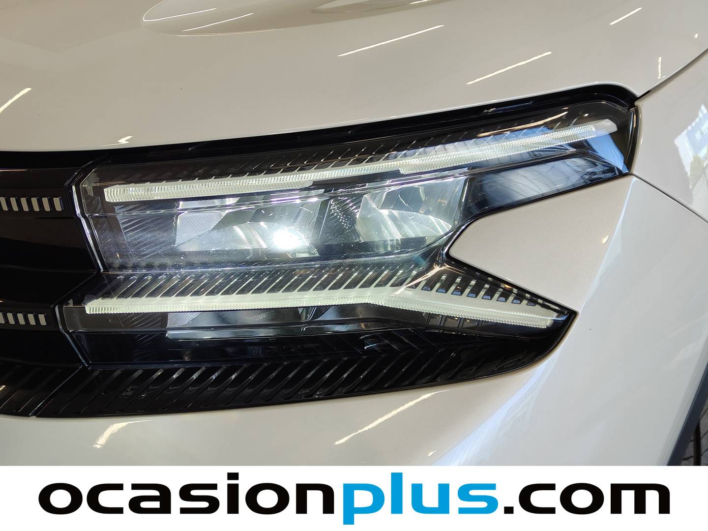 Foto Citroën C5 Aircross Hybrid Citroen C5 Aircross Hybrid 225 Shine Pack e-EAT8  (225 CV)