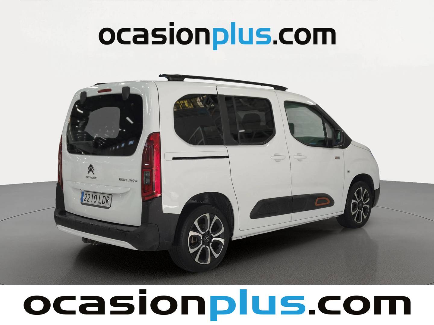 Foto trasera Citroën Berlingo Citroën Berlingo BlueHDi 100 S&S Talla M Shine (102 CV) derecha