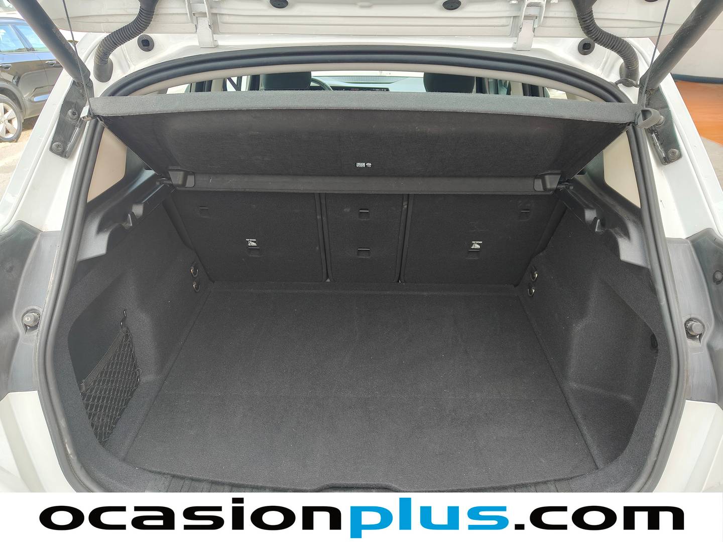 Fotos maletero BMW Serie 2 Active Tourer BMW Serie 2 218i Active Tourer (136 CV)