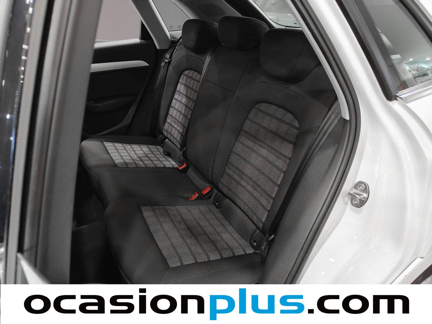 Foto Audi Q3 Audi Q3 sport edition 1.4 TFSI CoD 110 kW (150 CV)