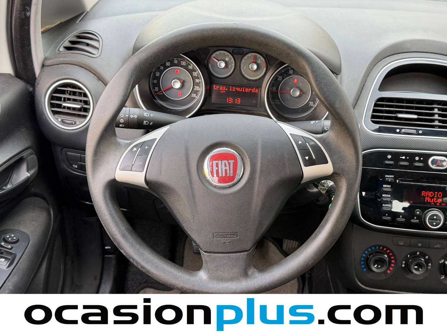 Extras y acabados del Fiat Punto Fiat Punto 1.2 8v S&S Gasolina Pop (69 CV)