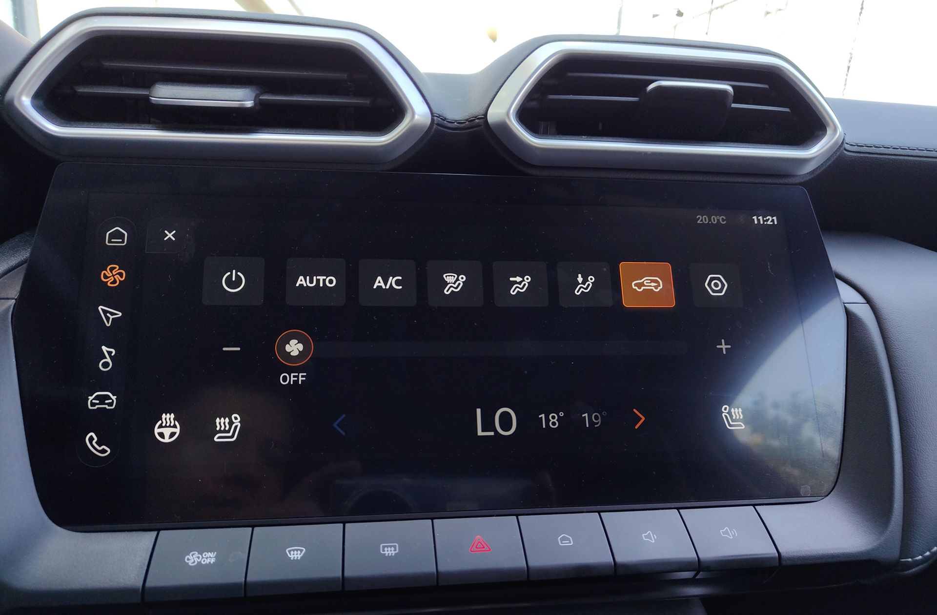 MG ZS 1.5 Hybrid+ Luxury - foto 32