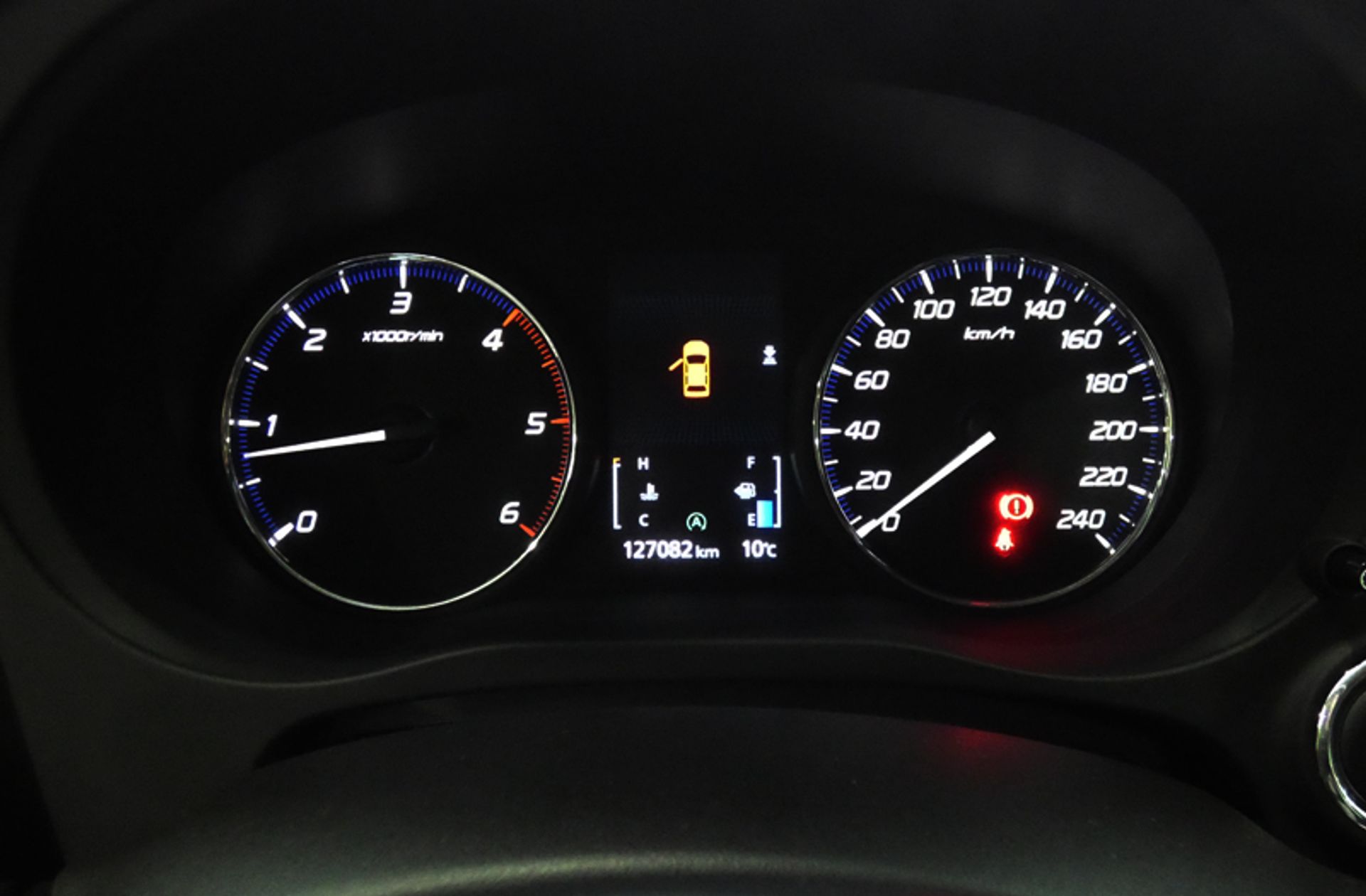 Mitsubishi Outlander 220 DI-D Motion 2WD - foto 24