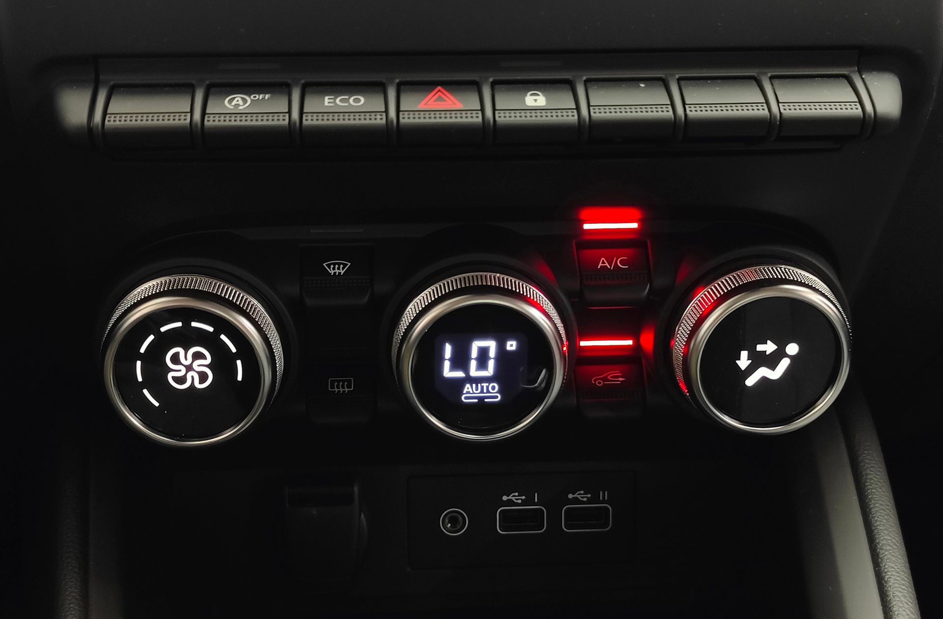 Mitsubishi Colt 100T GLP Motion - foto 33