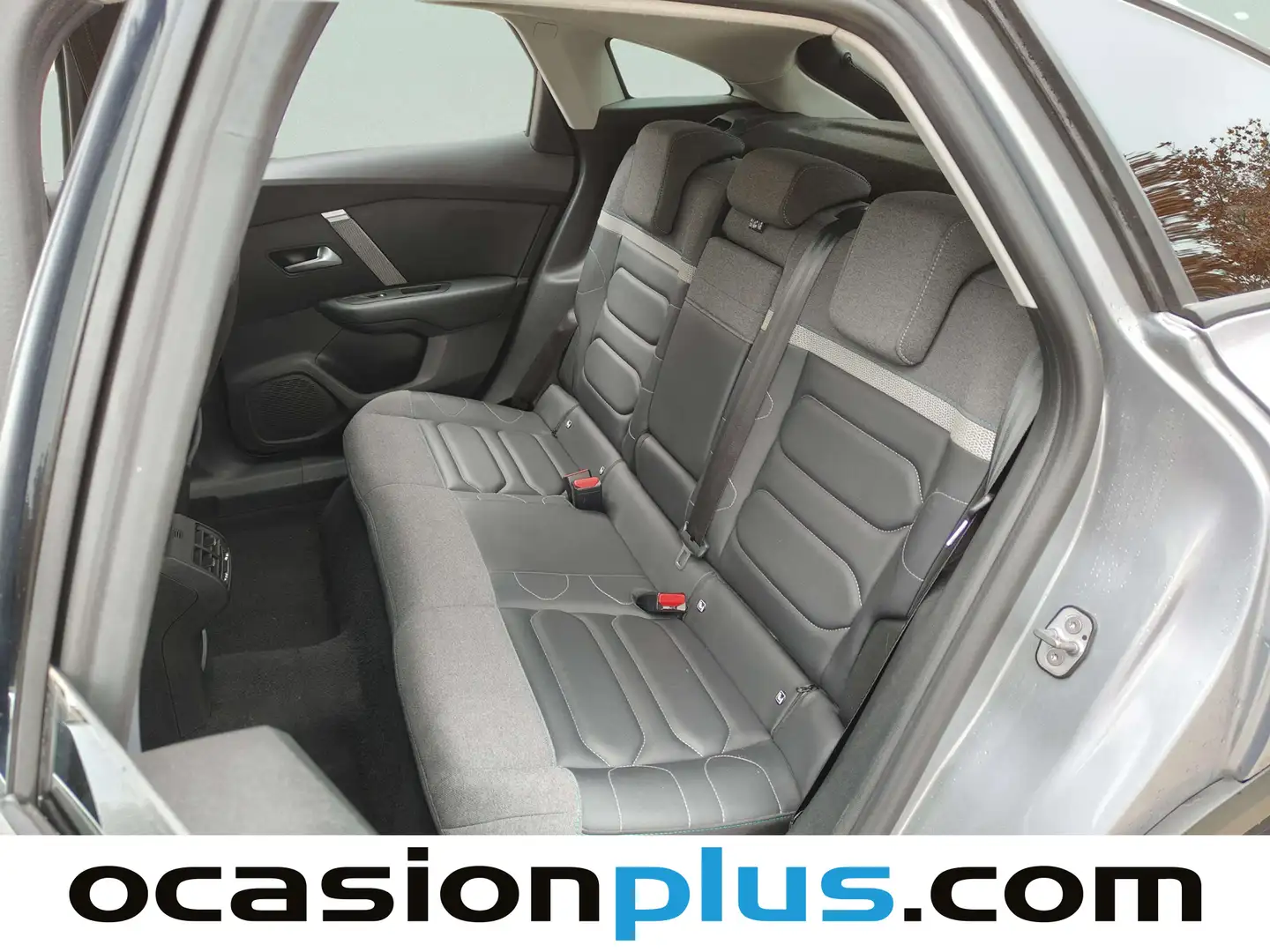 Foto Citroën C4 Citroen C4 PureTech 130 S&S Shine  (130 CV)