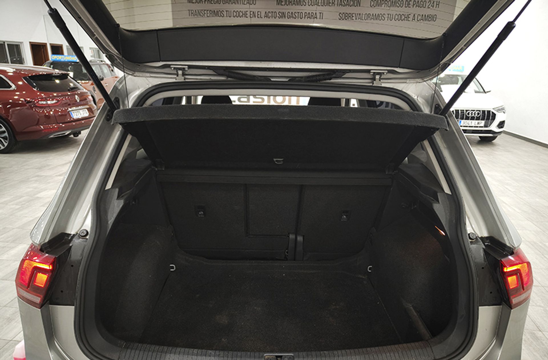 Volkswagen Tiguan Edition 2.0 TDI - foto 13