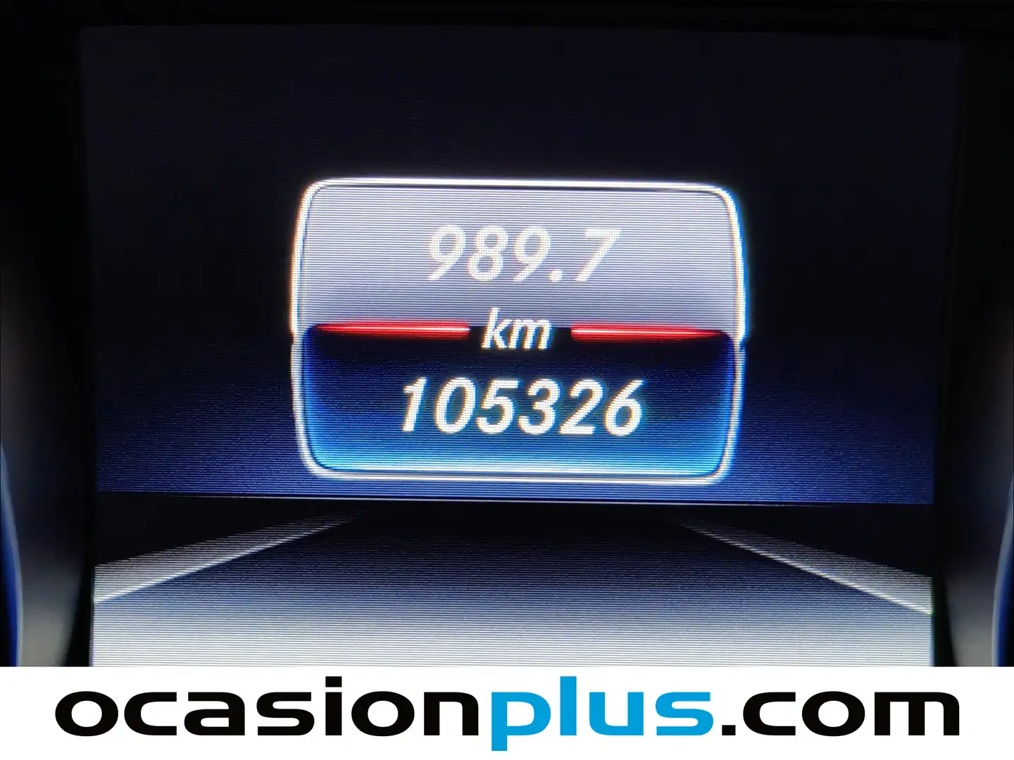 Foto Mercedes GLA Mercedes-Benz GLA 180  (122 CV)