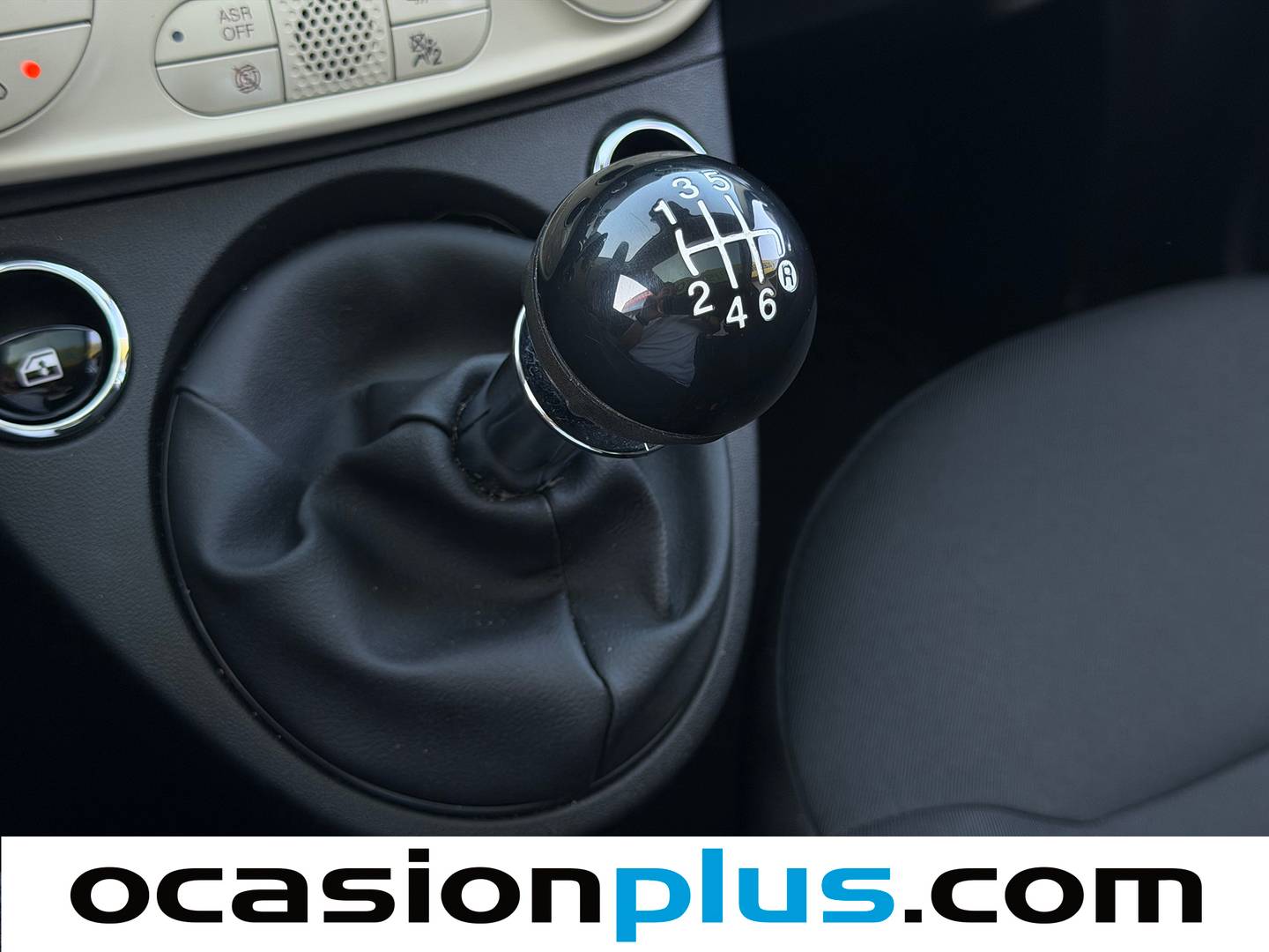 Fiat 500 Fiat 500 1.0 Hybrid Dolcevita (70 CV) de segunda mano