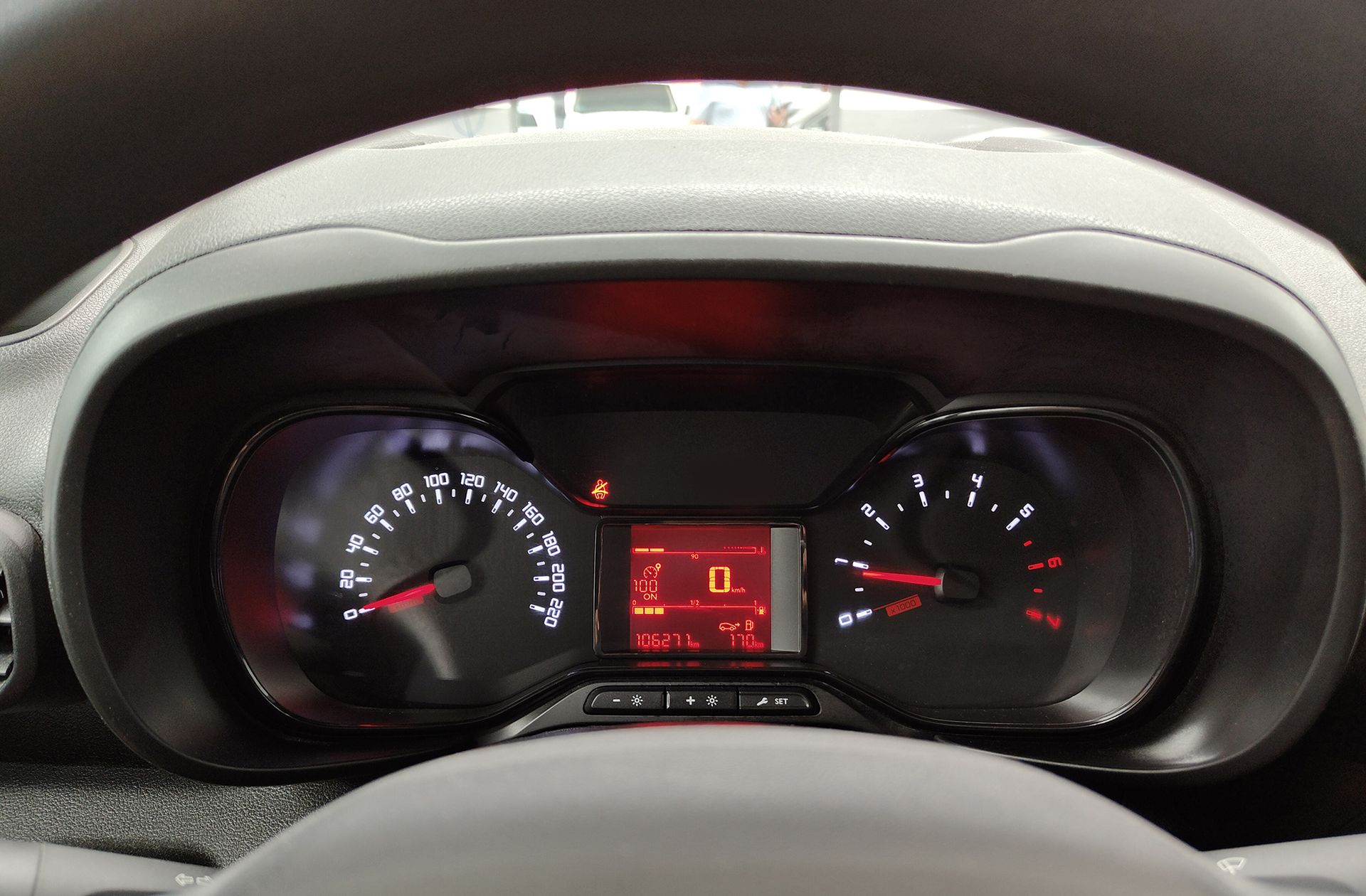 Citroën Berlingo Furgon BlueHDi 100 Talla M Control - foto 22