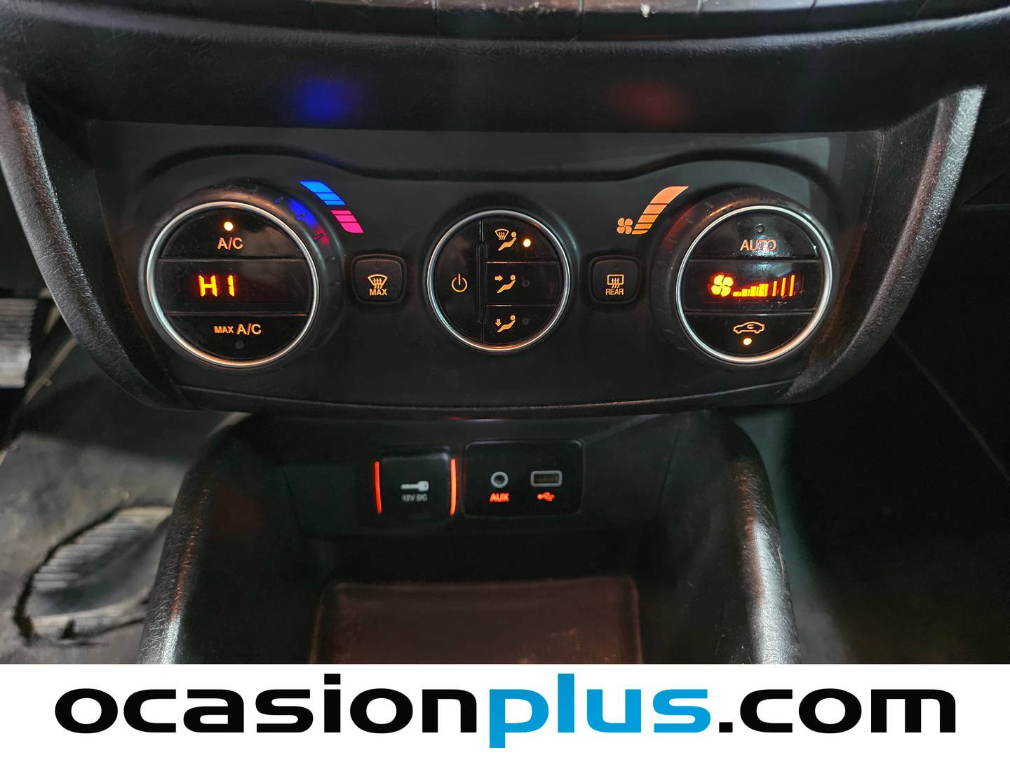 Equipamiento del Fiat Tipo Fiat Tipo SW 1.6 Multijet Lounge II (120 CV)