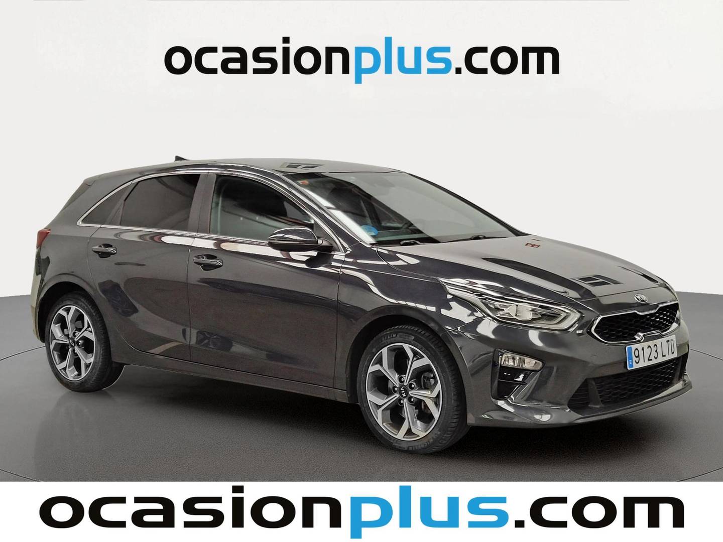 Foto delantera KIA Ceed KIA Ceed 1.6 MHEV Tech DCT (136 CV) derecha