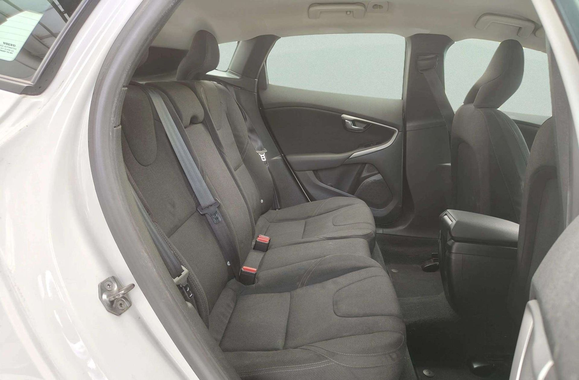 Volvo V40 D2 Kinetic - foto 14