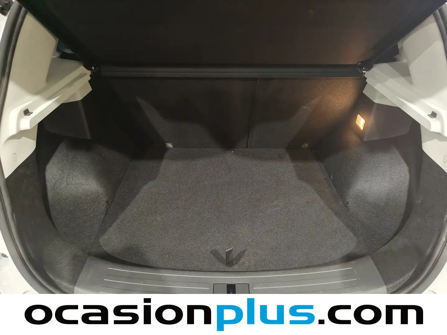 Foto MG ZS MG ZS 1.0T Luxury Auto (111 CV)