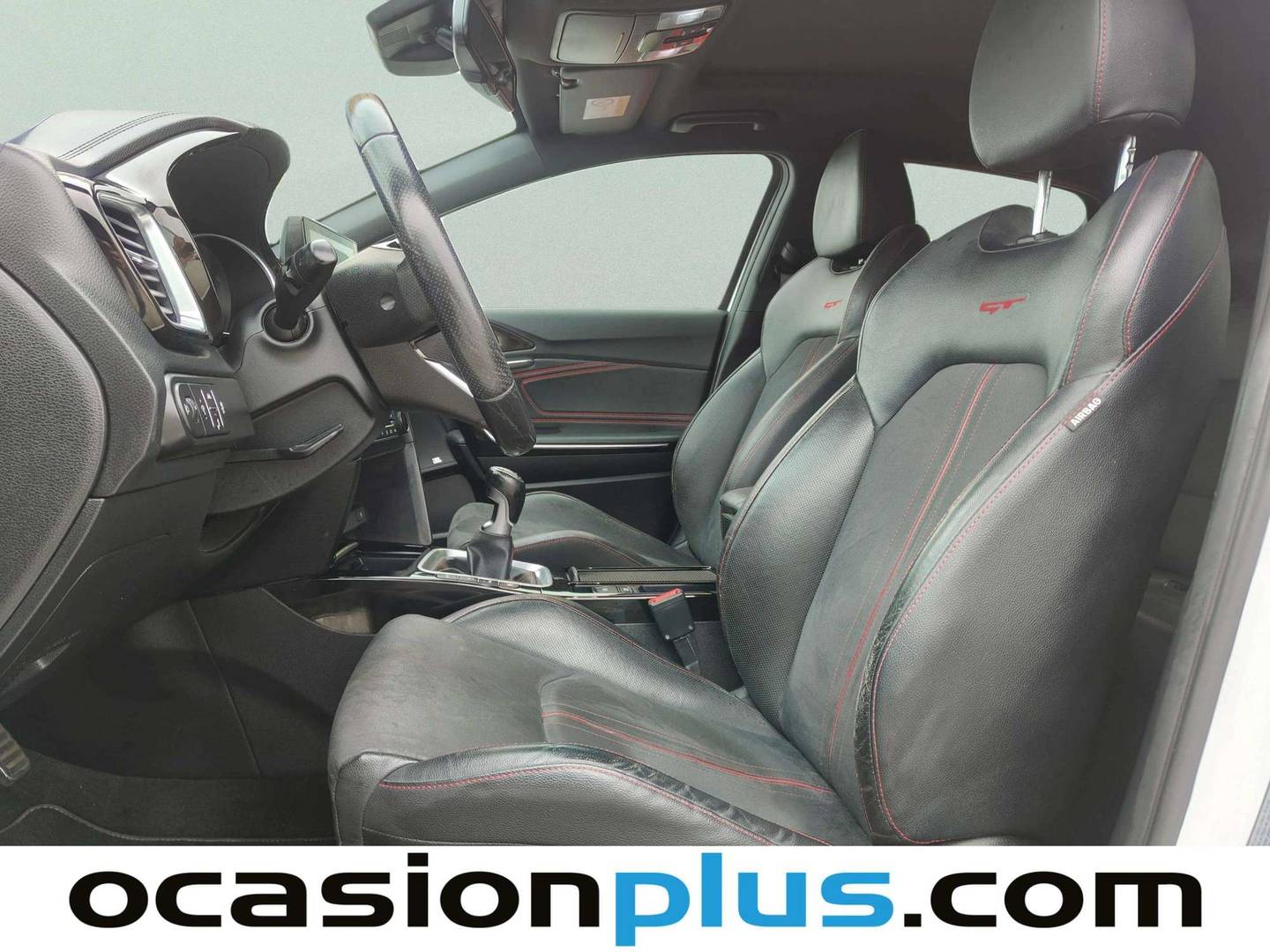 Foto asientos delanteros KIA Ceed KIA Ceed 1.6 T-GDi GT (204 CV)