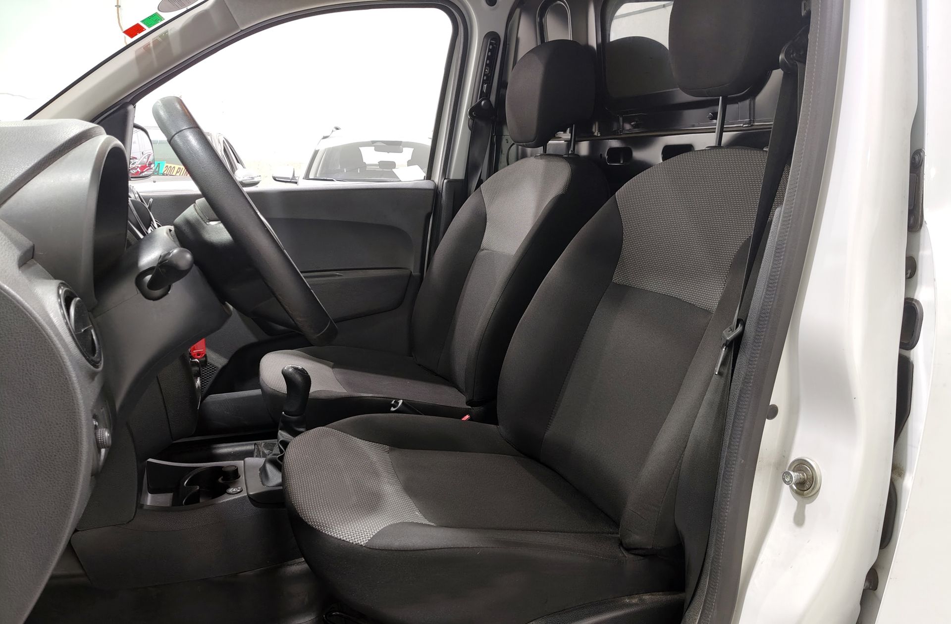 Dacia Dokker Van Essential 1.6 ECO-G GLP - foto 8