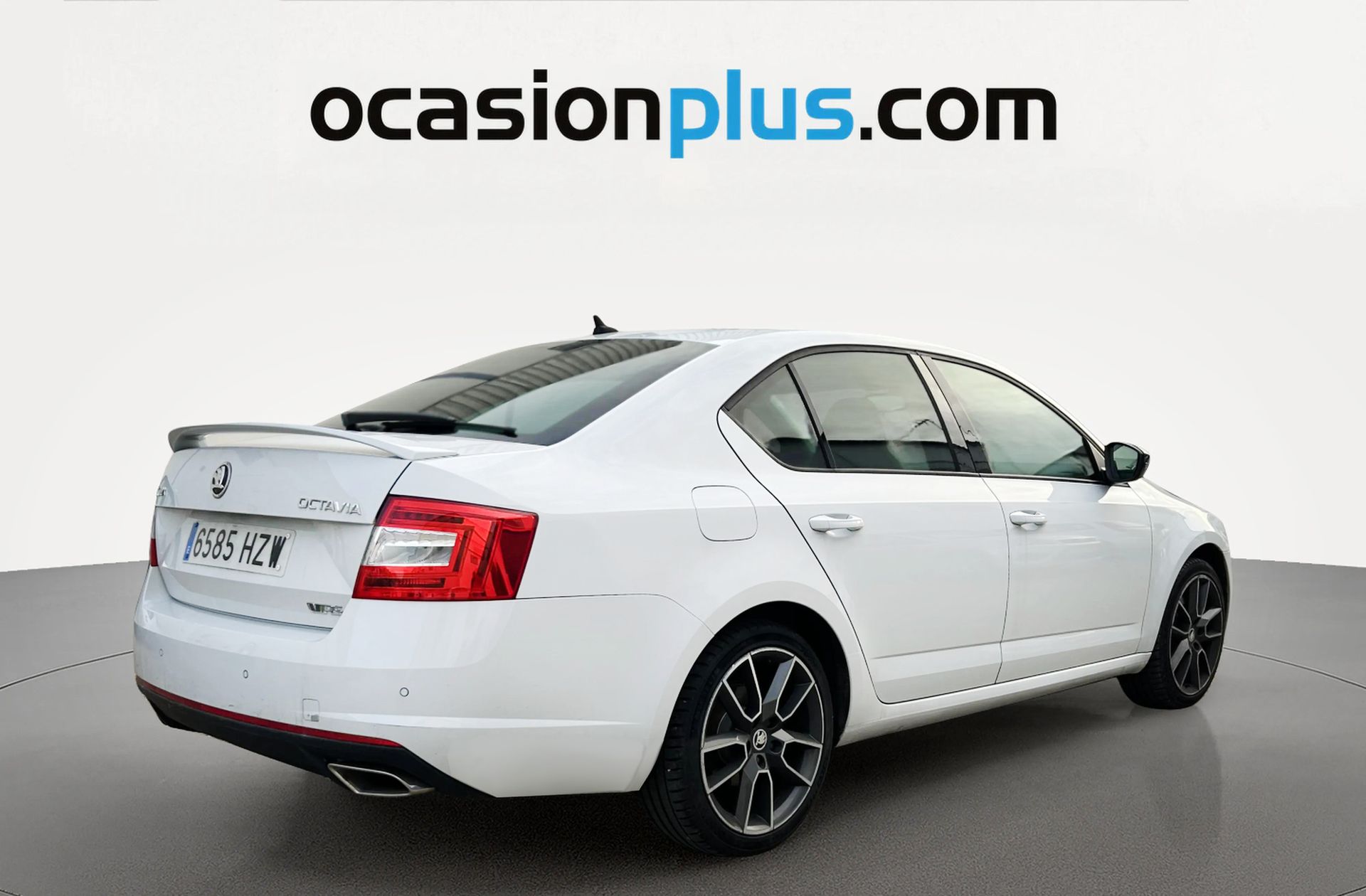 Škoda Octavia 2.0 TDI RS DSG - foto 4