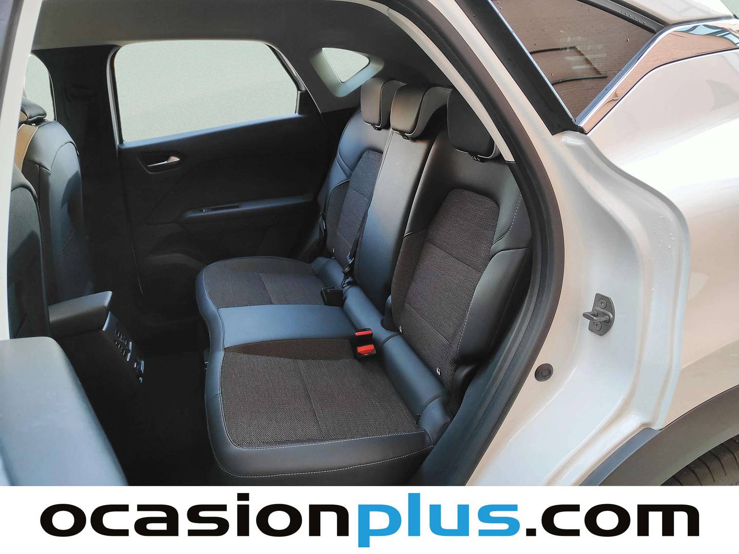 Foto asientos traseros Mitsubishi ASX Mitsubishi ASX 130T MHEV Kaiteki (140 CV)